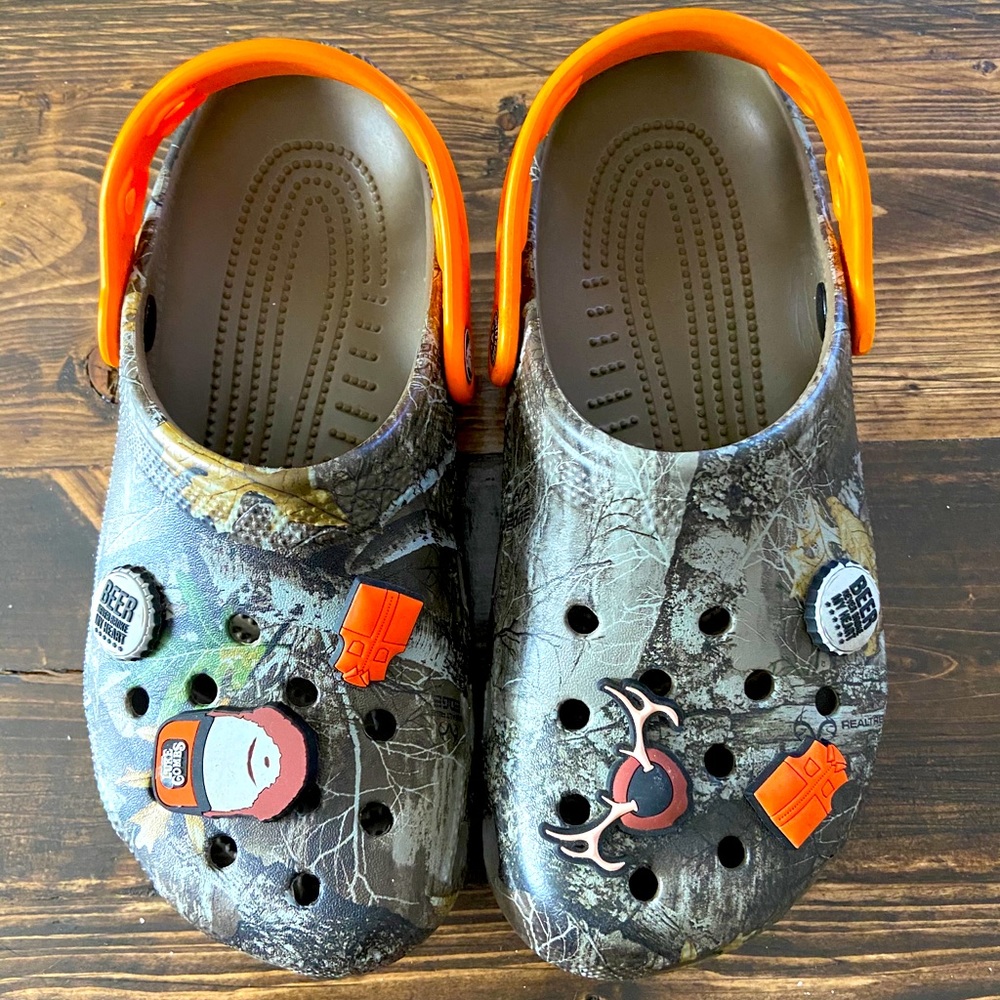 Luke Combs Crocs